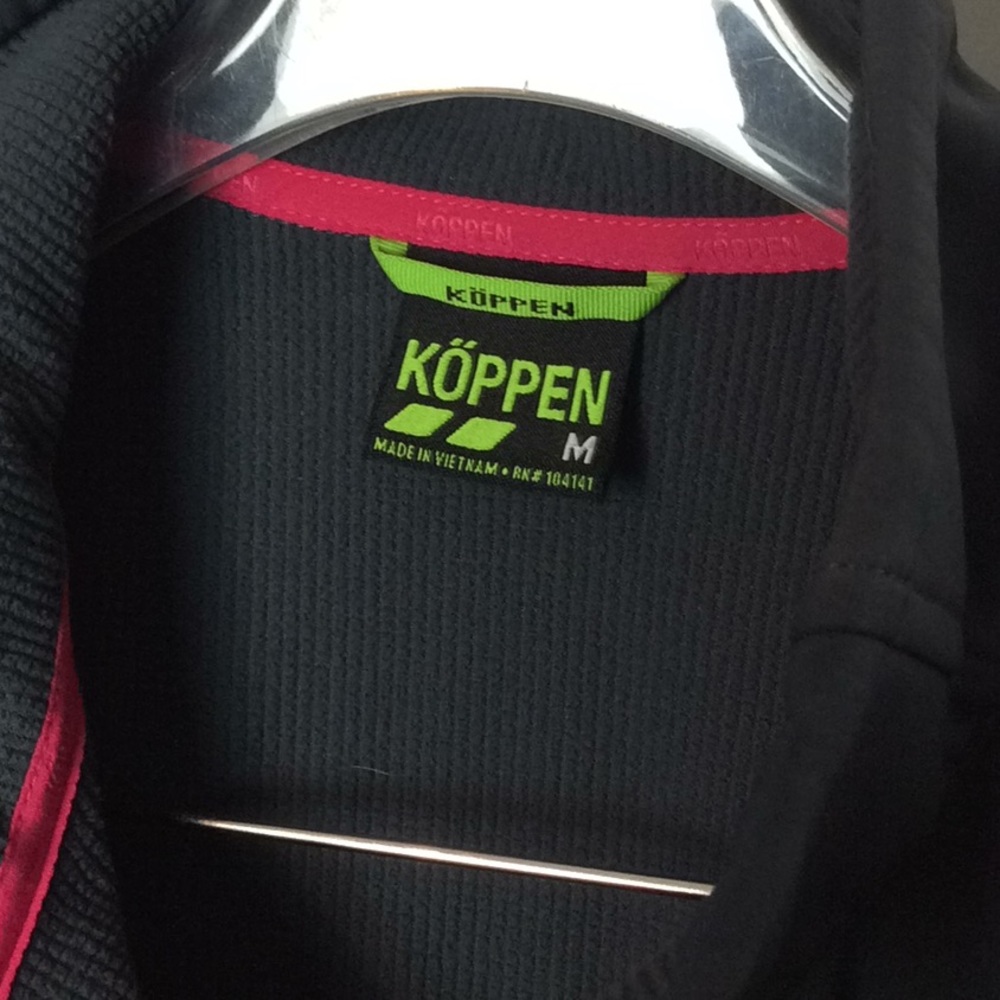 Koppen Softshell Jacket Size M - image 5